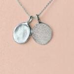 Joyas personalizadas con huellas humanas y de mascotas en plata y oro – Jina González
